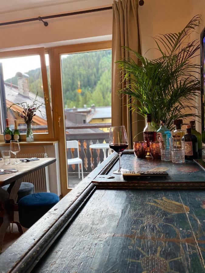 Cafe Schneider Appartments Sankt Anton am Arlberg Exterior foto